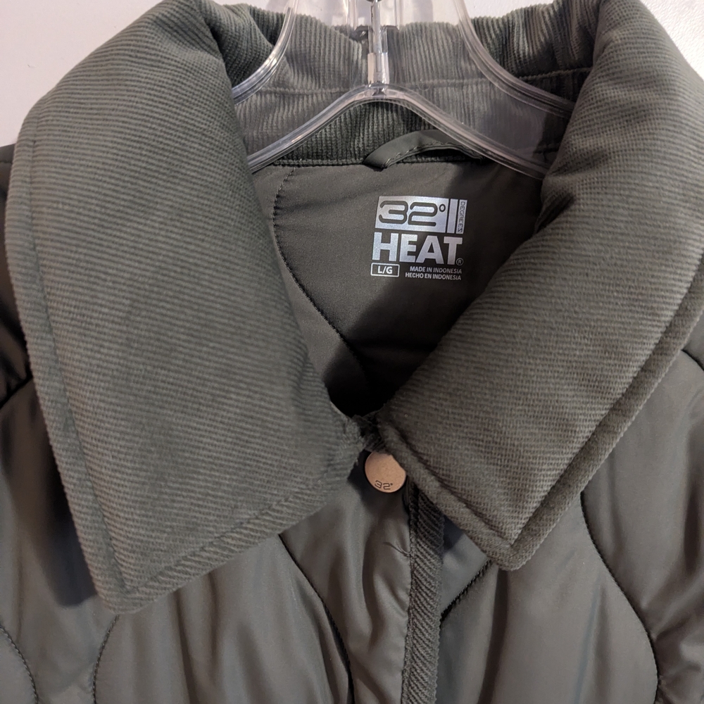 32 Degrees Women's Quilted Puffer Jacket in Sage Green, Size L - Picture 2 of 3